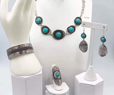 Paparazzi Simply Santa Fe Fashion Fix Set