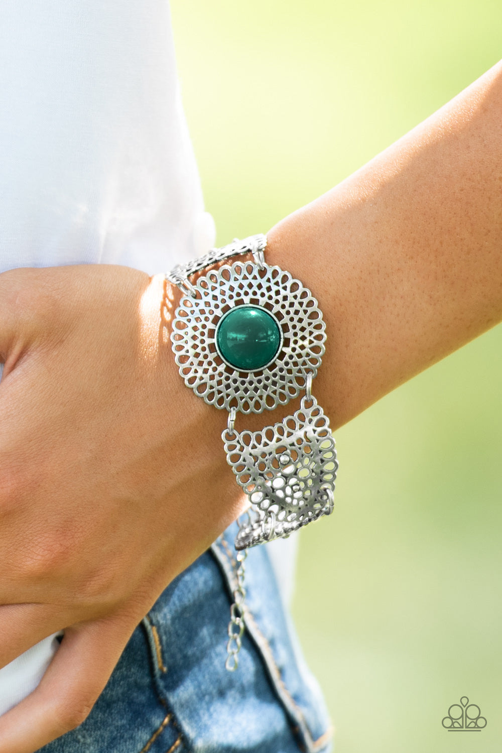 Paparazzi Avant-VANGUARD - Green Bracelet