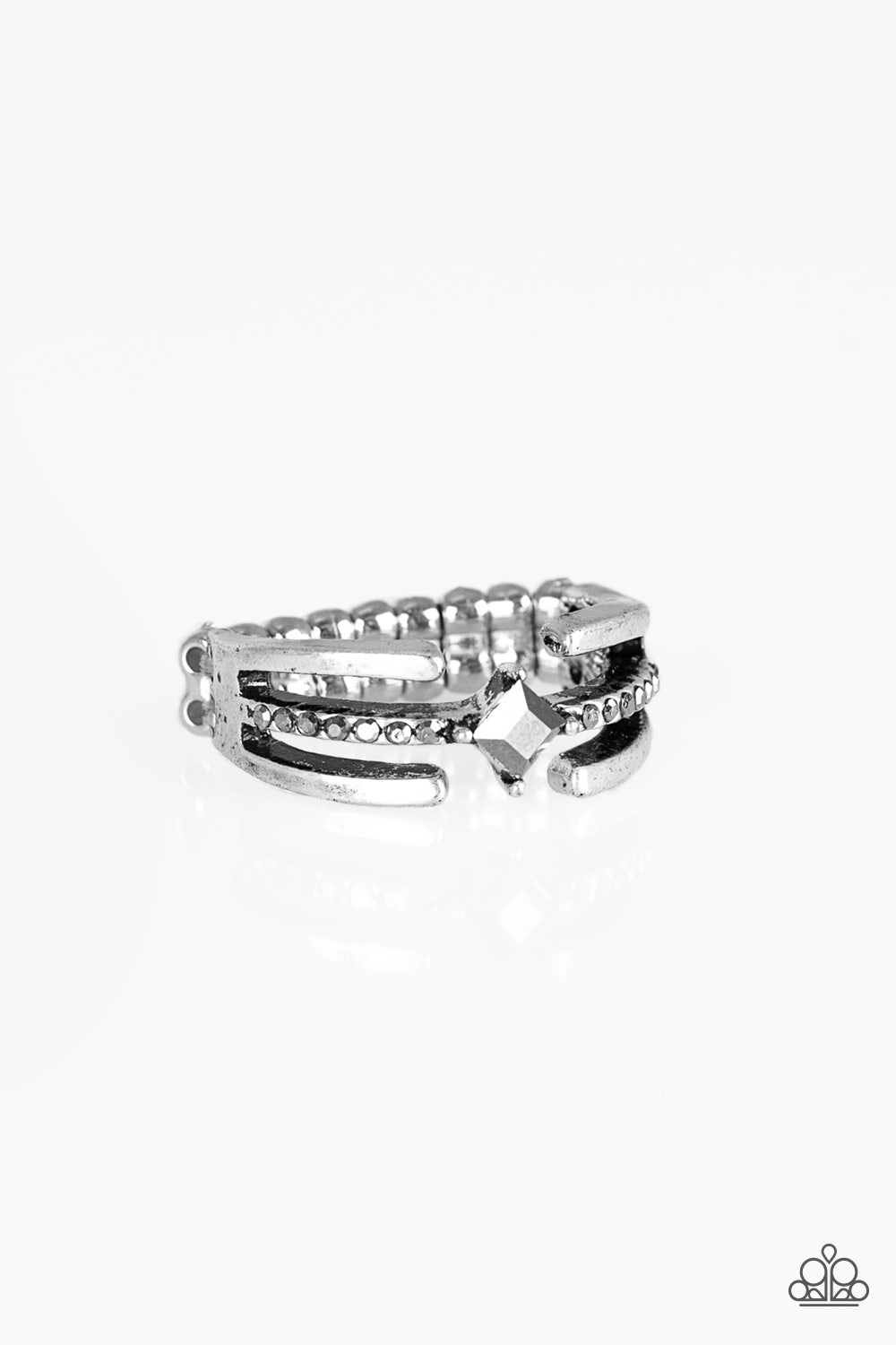 Paparazzi City Center Silver Ring