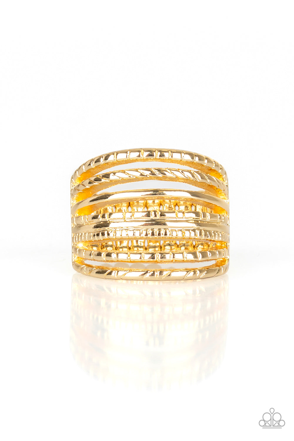 Paparazzi Basic Maverick - Gold Paparazzi