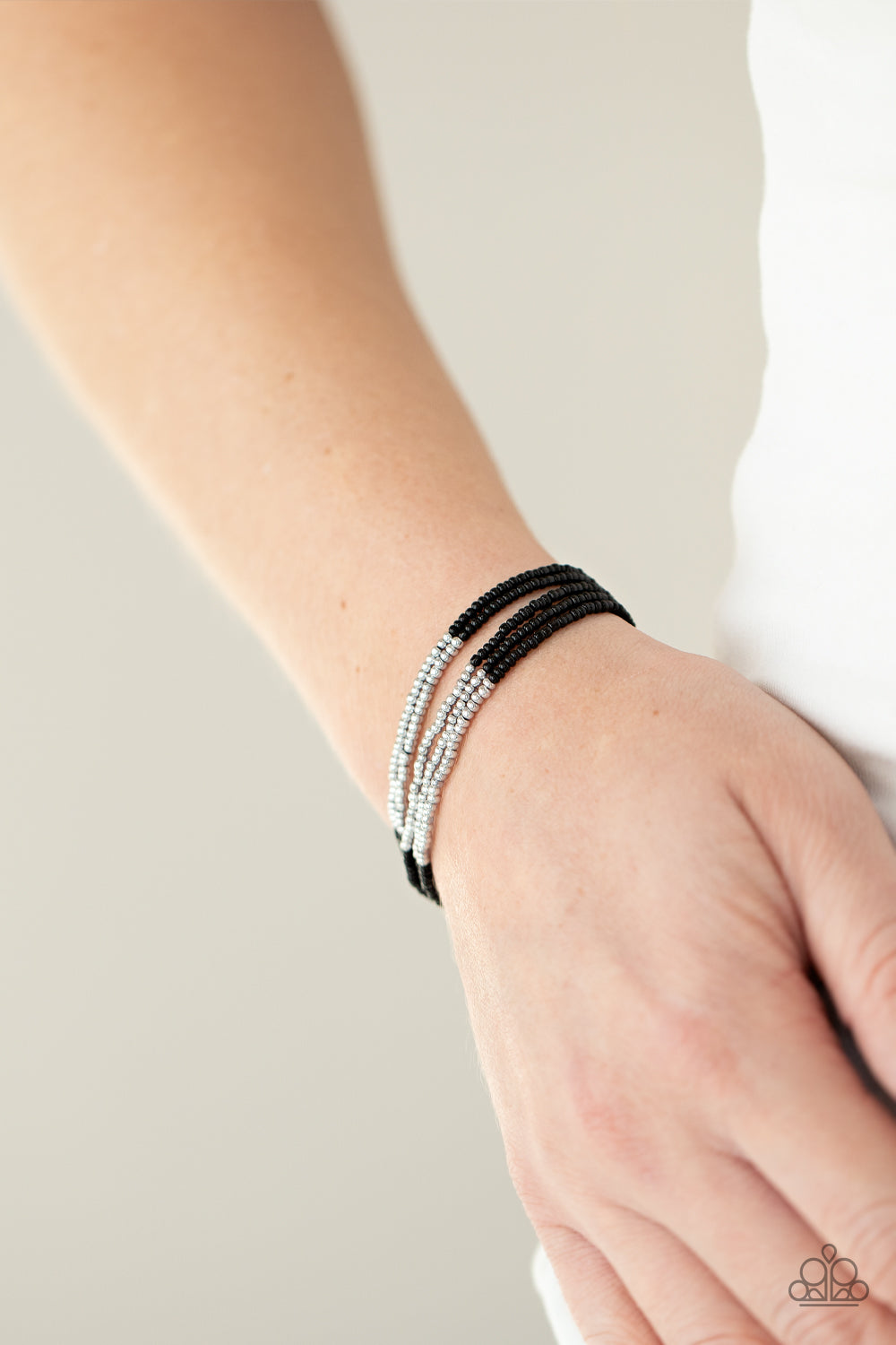 Paparazzi BEAD Bold - Black Bracelet