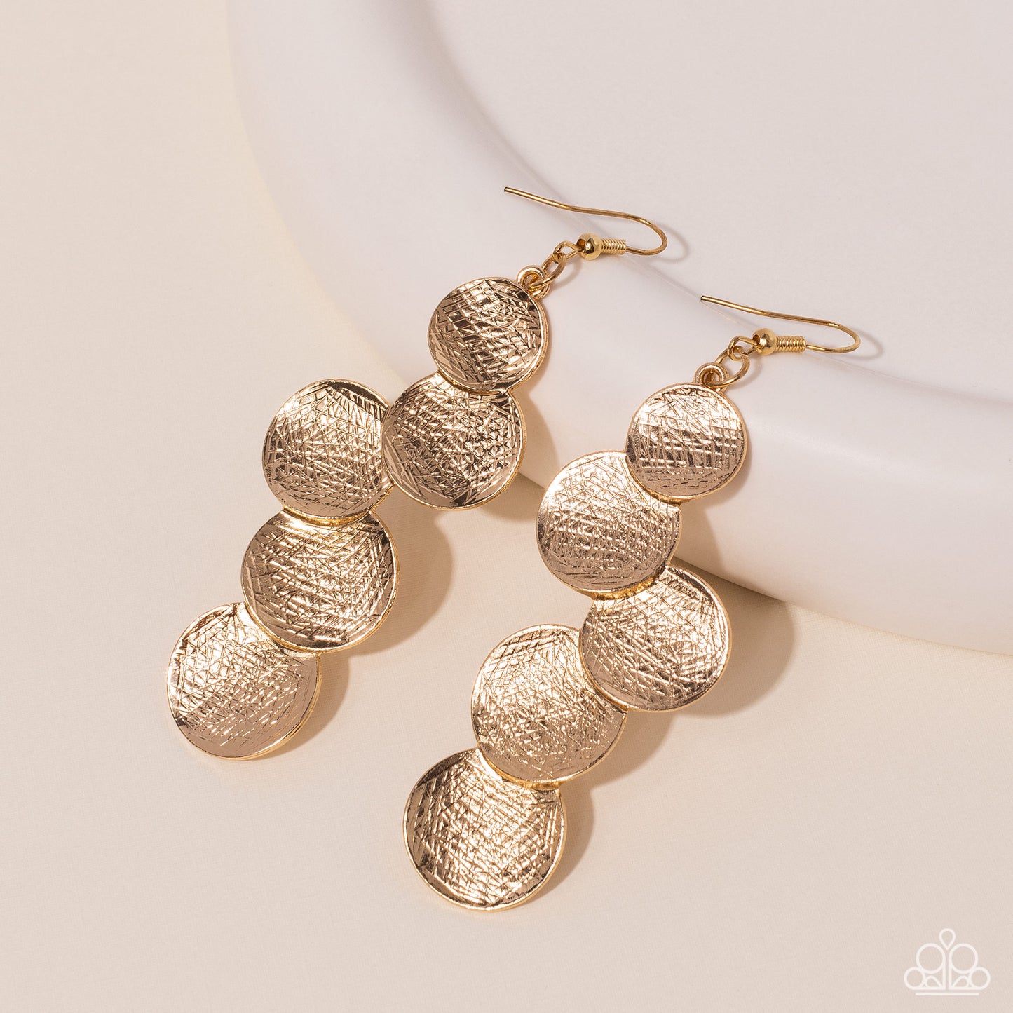 Paparazzi - Token Gesture - Gold Earrings