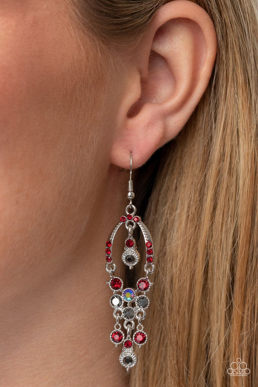 Paparazzi - Sophisticated Starlet - Red Earrings
