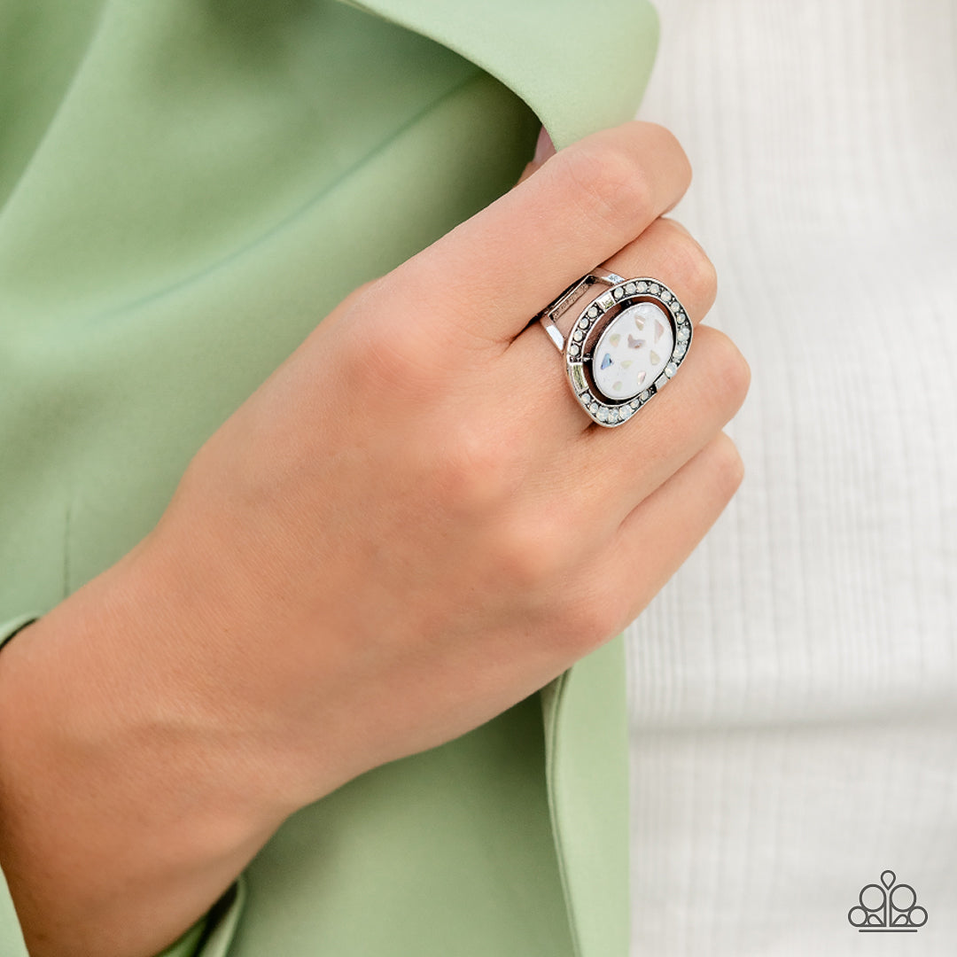 Paparazzi -Beach Bijou - White