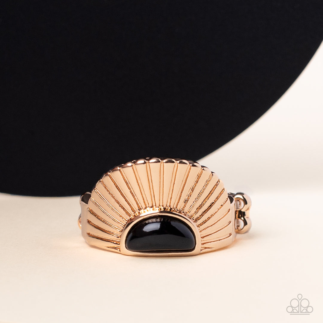 Paparazzi - Fabulously FAN-tabulous - Gold Ring
