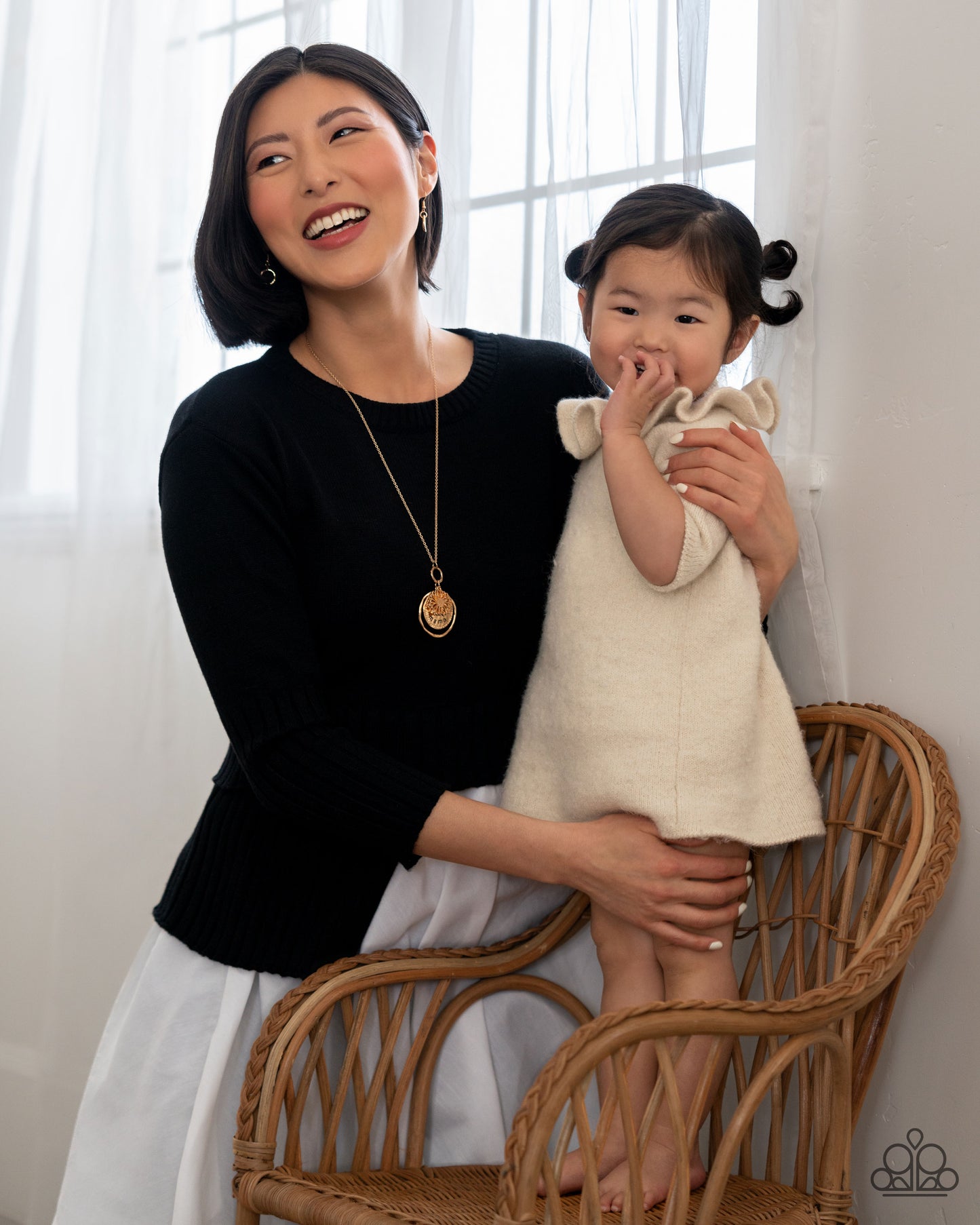Paparazzi - Flowers for Mama - Gold Necklace