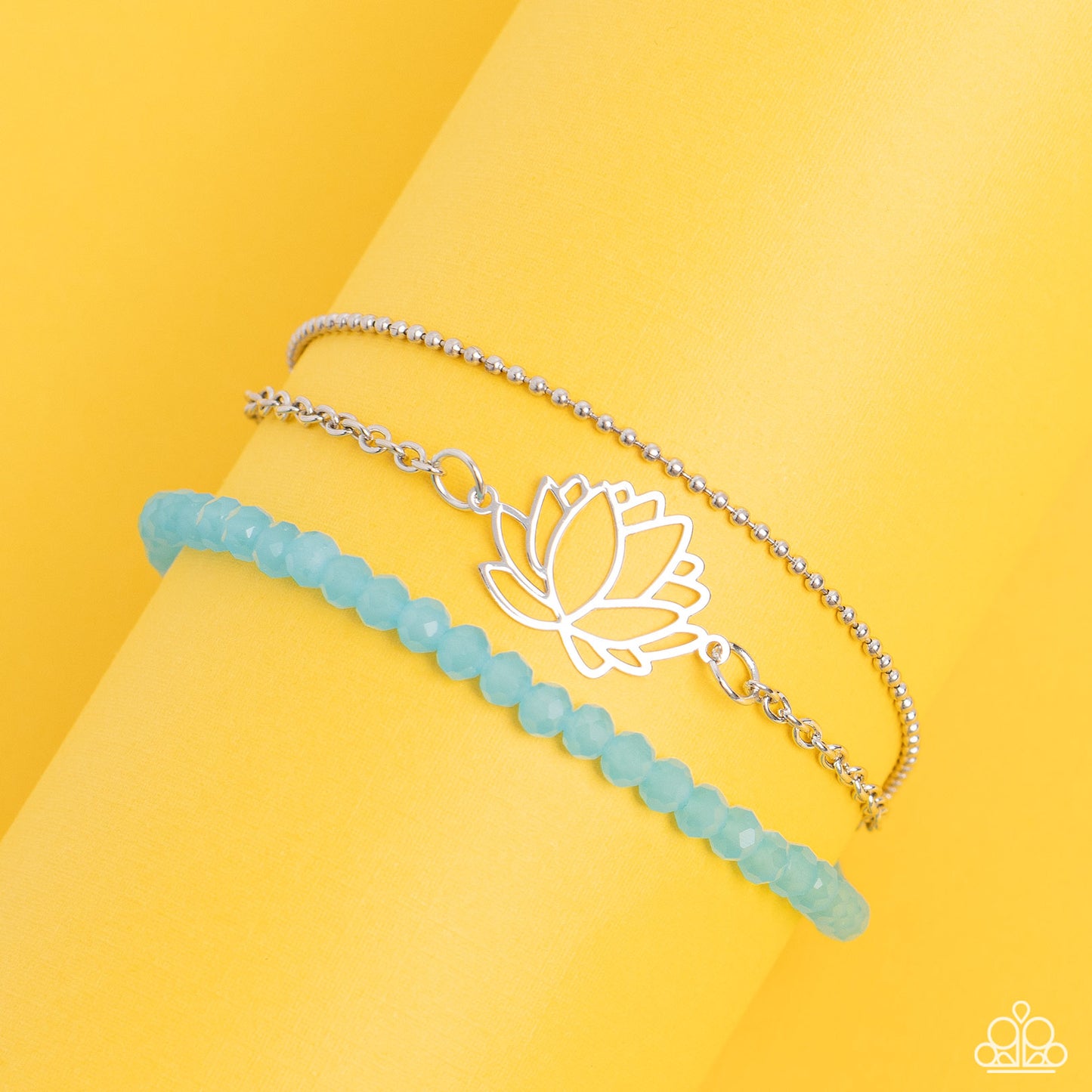 Paparazzi - A LOTUS Like This - Blue Bracelet