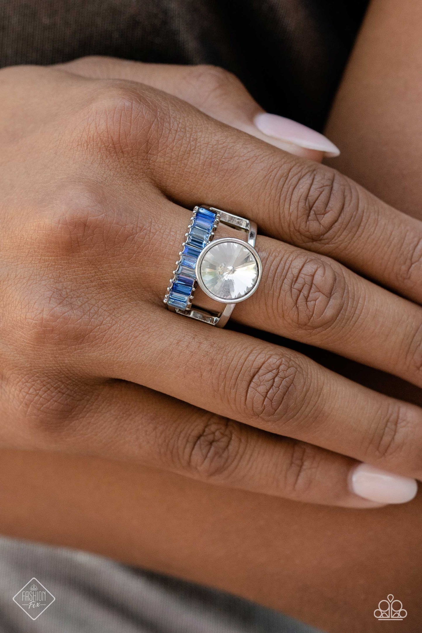 Paparazzi - Balanced Bravura - Blue Ring