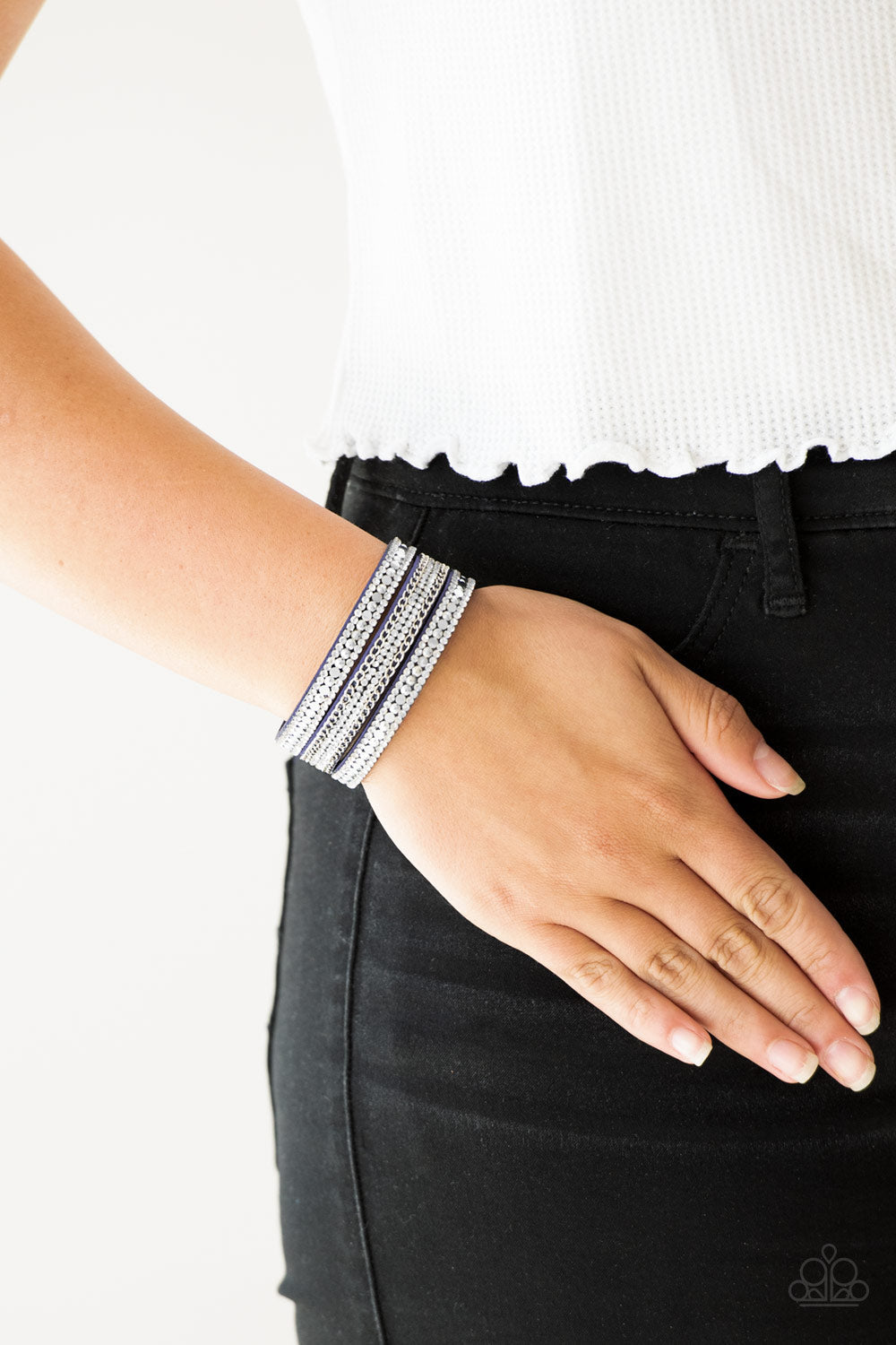 Fashion Fanatic - Blue Snap Bracelet Paparazzi