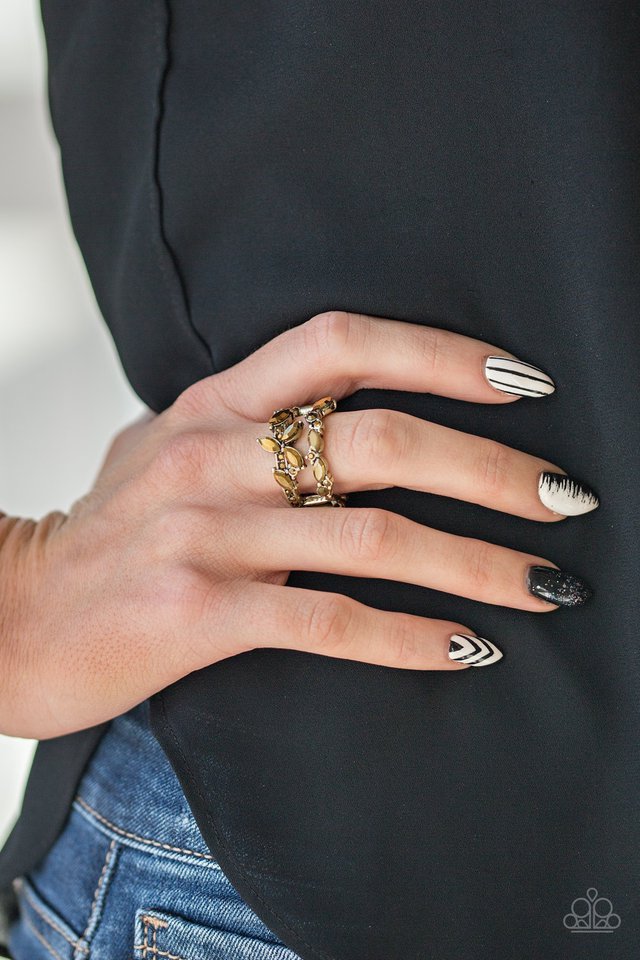 Cosmo Collection - Brass Ring Paparazzi