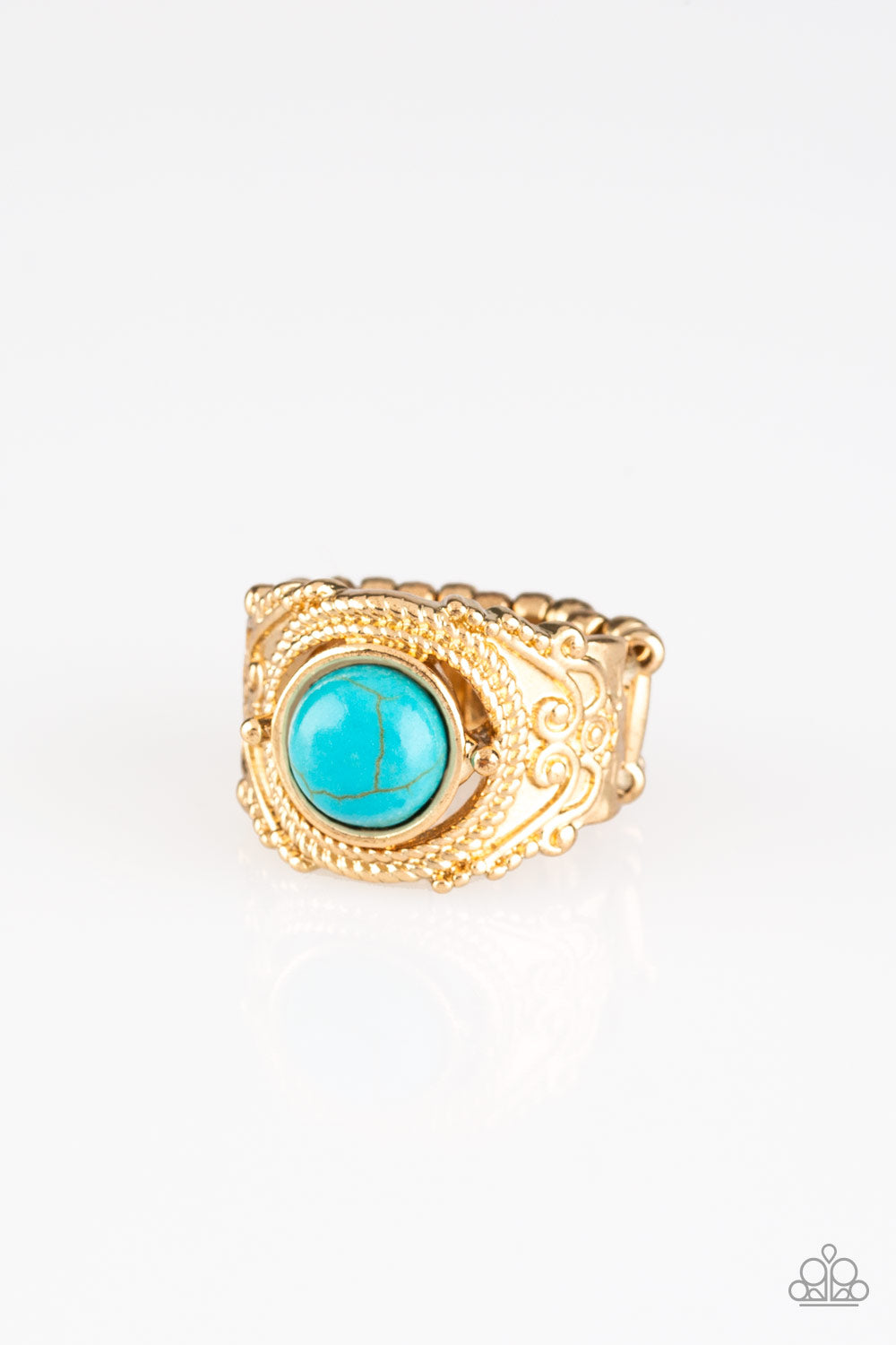 Paparazzi Stand Your Ground - Gold Ring