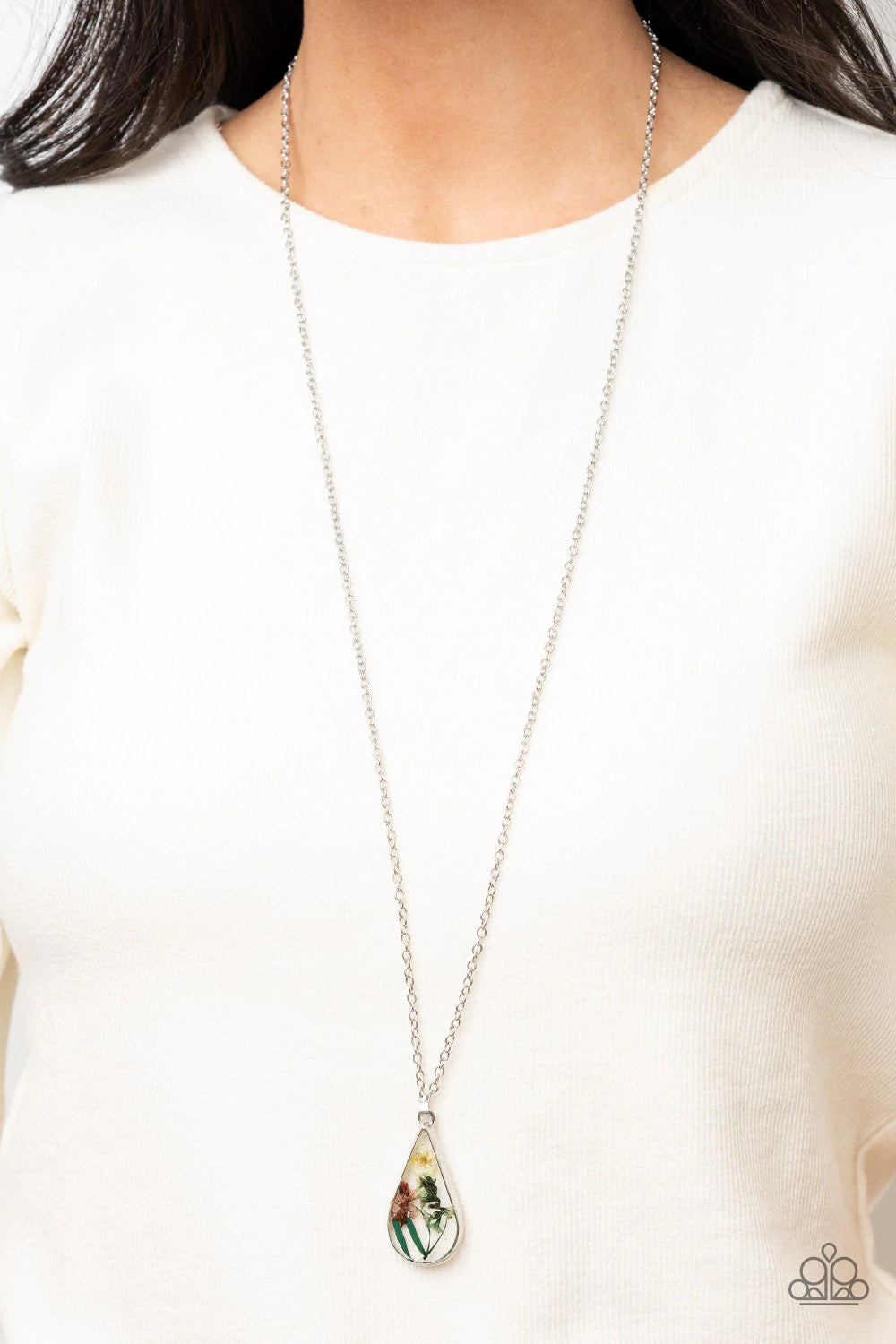Paparazzi Pop Goes the Perennial - Floral Necklace