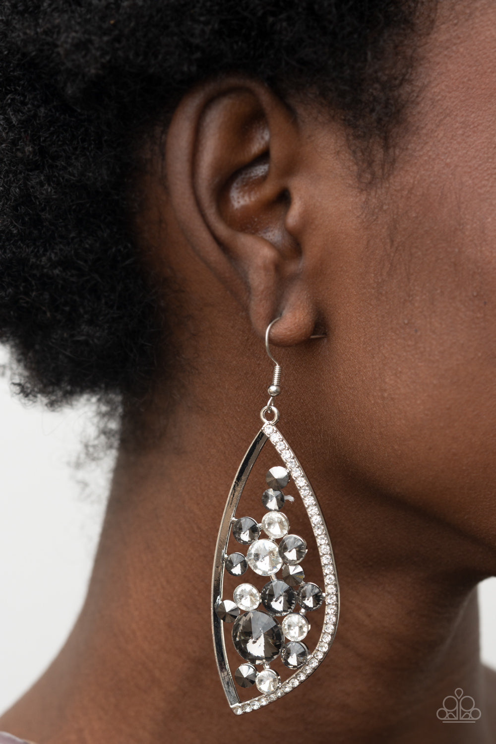 Paparazzi  Sweetly Effervescent Silver Earrings