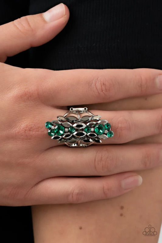 Paparazzi Ring ~ Smoky Smolder - Green