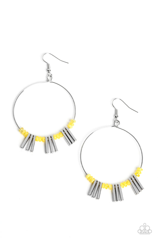 Paparazzi - Luxe Lagoon - Yellow Earrings
