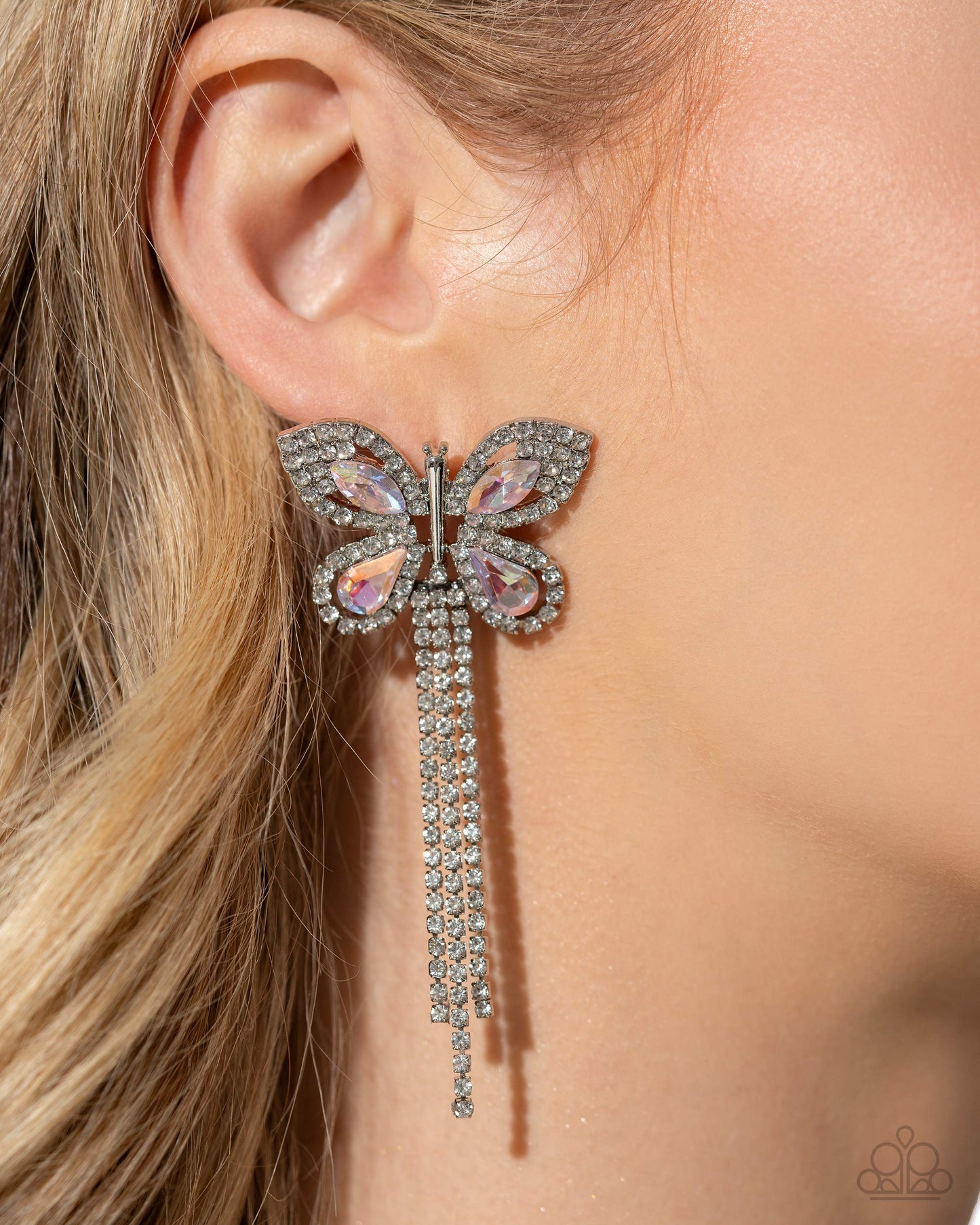 Paparazzi - Next SOAR - Pink  Earrings