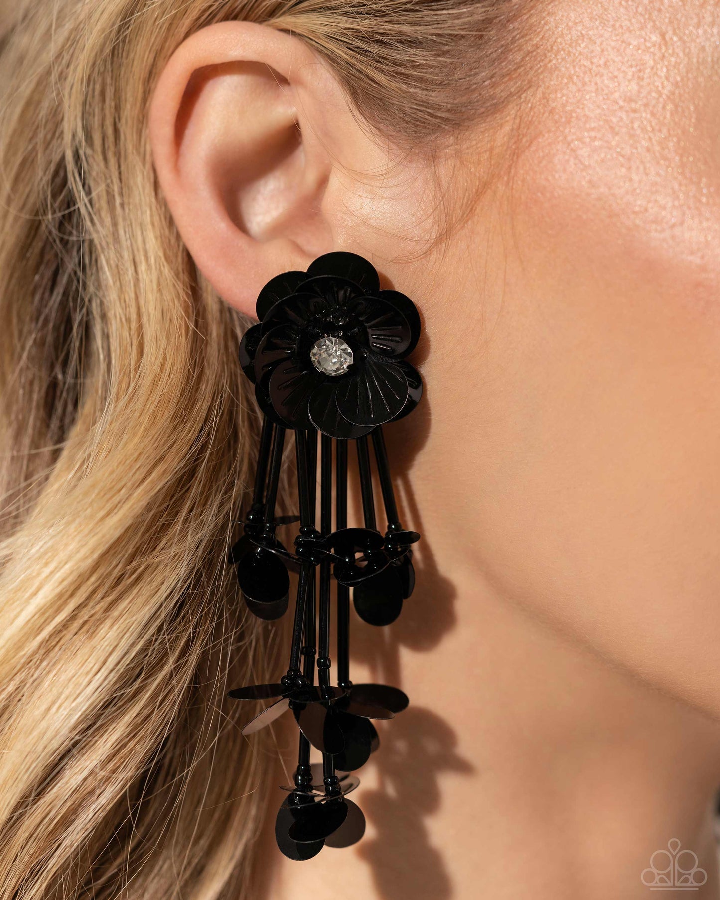 Paparazzi Floral Future - Black Earrings LOP April 2024