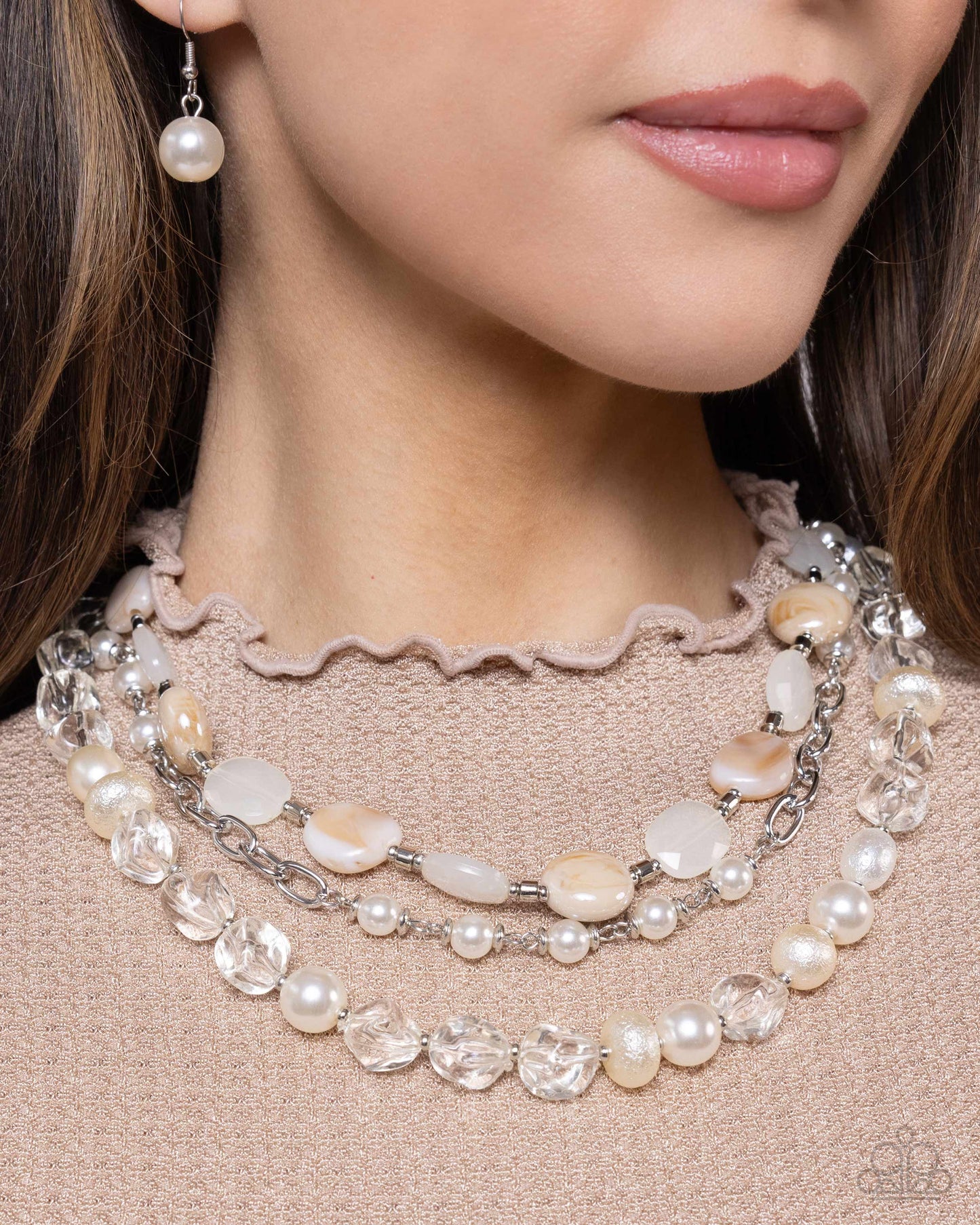 Paparazzi - Essential Elegance - White Necklace