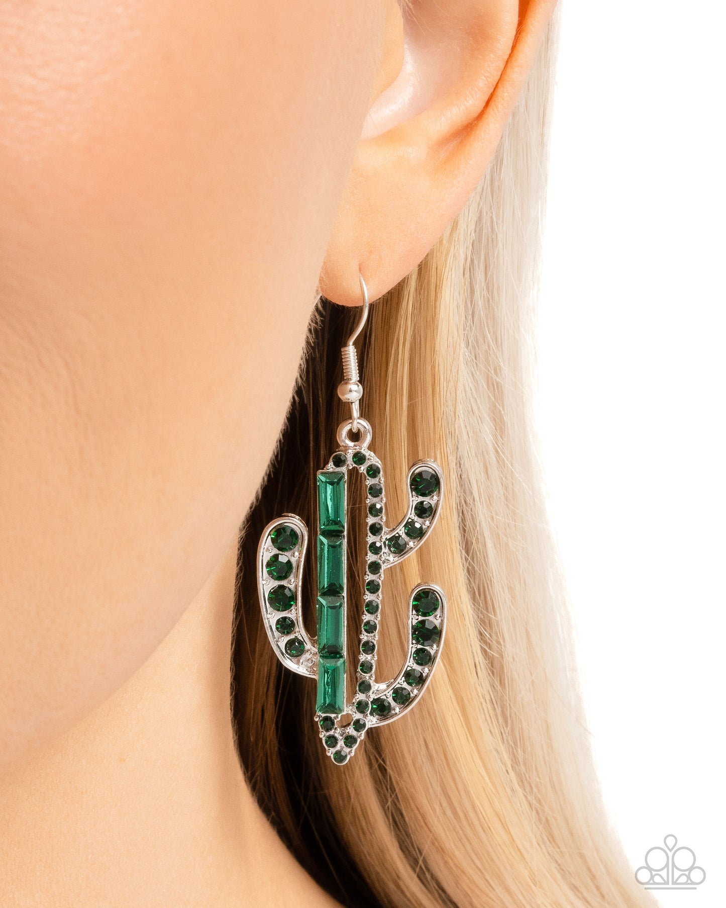 Paparazzi - Cactus Confidence - Green Earrings