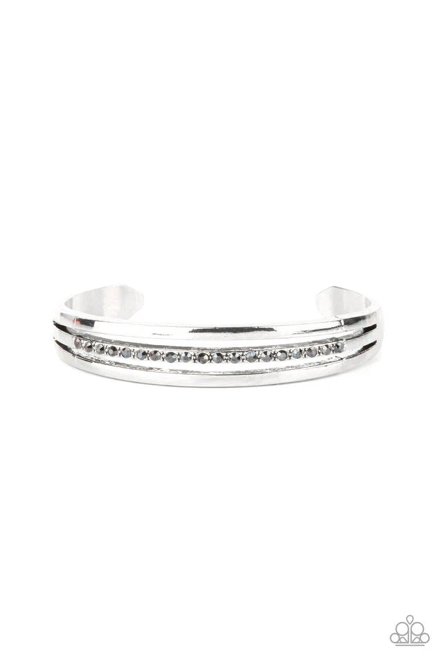 Paparazzi A Point Of Pride Silver Bracelet