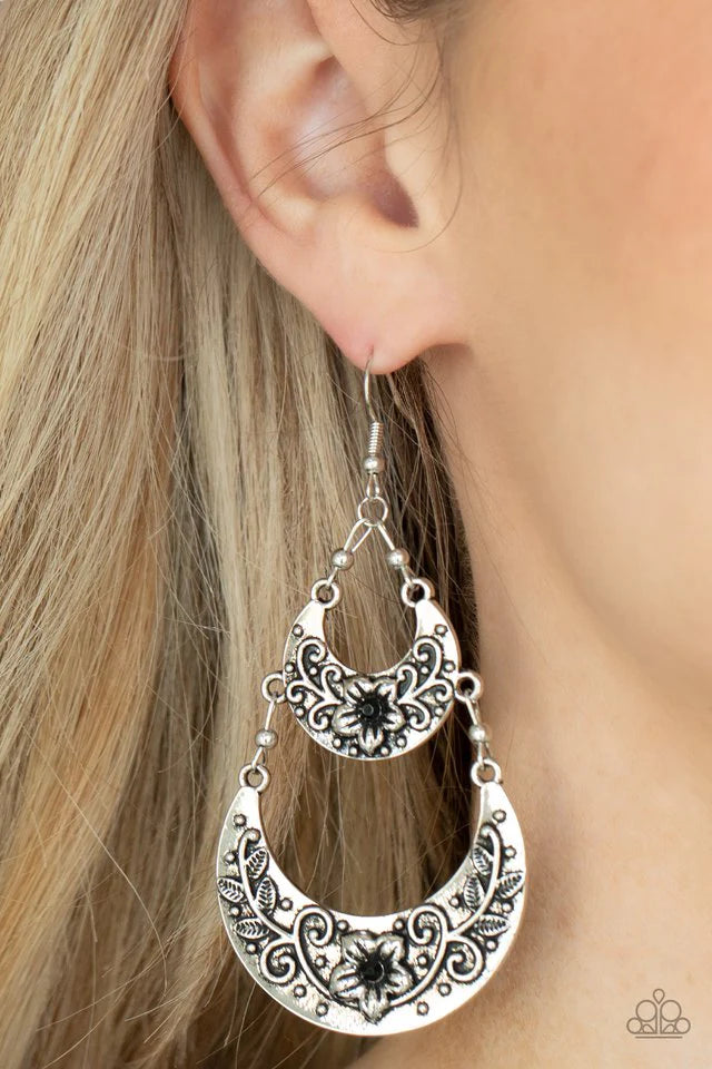 Paparazzi Earrings ~ Springtime Gardens - Black