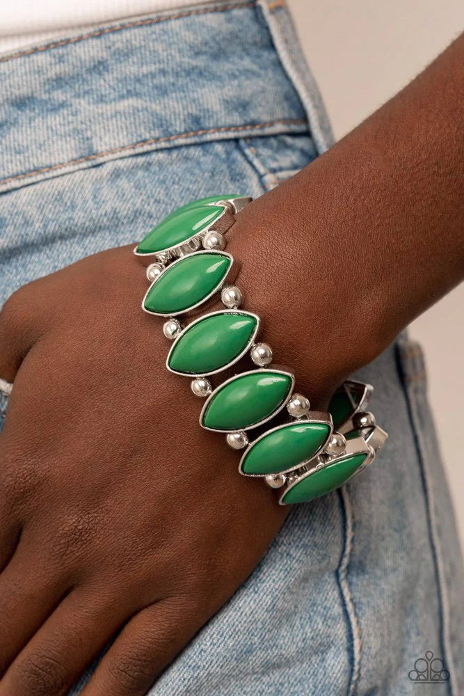 Paparazzi Cry Me A RIVERA Green Bracelet