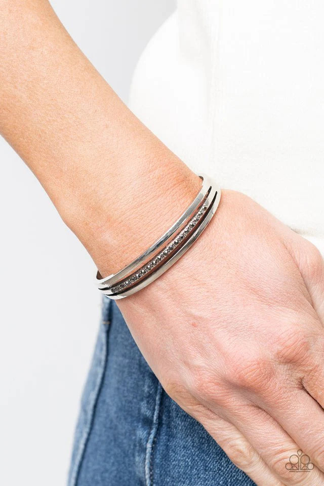 Paparazzi A Point Of Pride Silver Bracelet