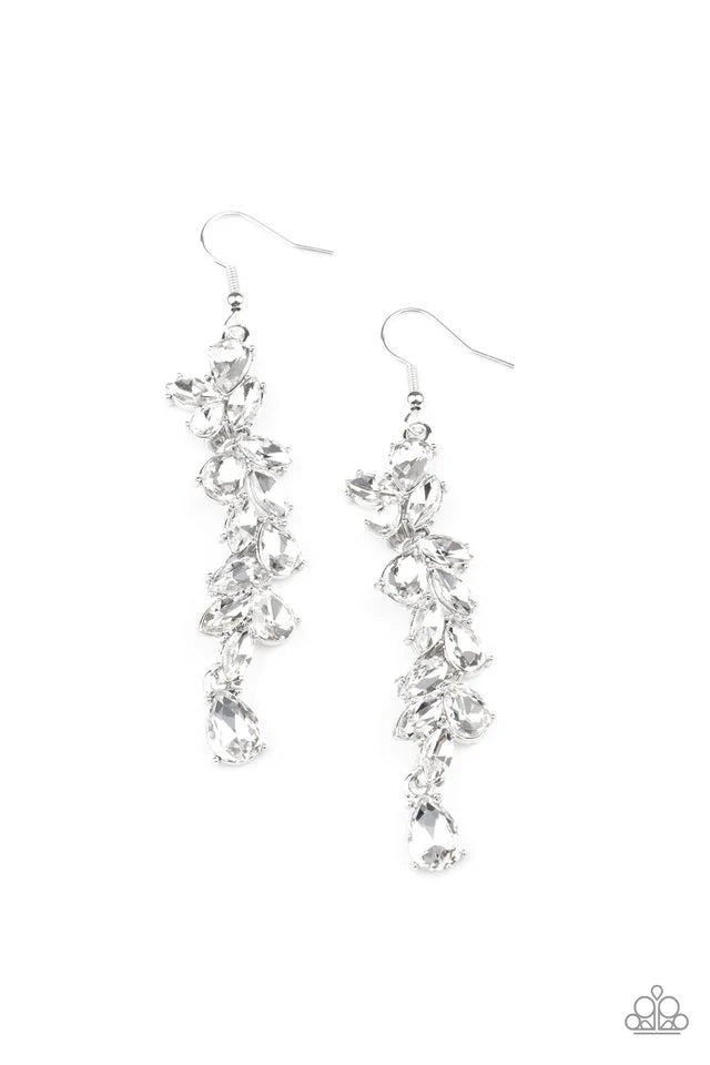 Paparazzi Unlimited Luster White Earrings