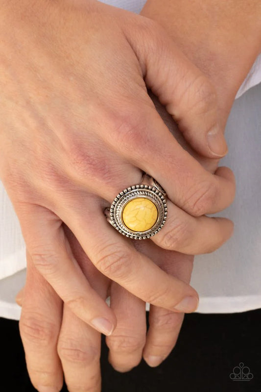 Paparazzi Ring ~ Evolutionary Essence - Yellow