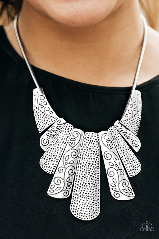 Paparazzi Necklace Untamed - Silver