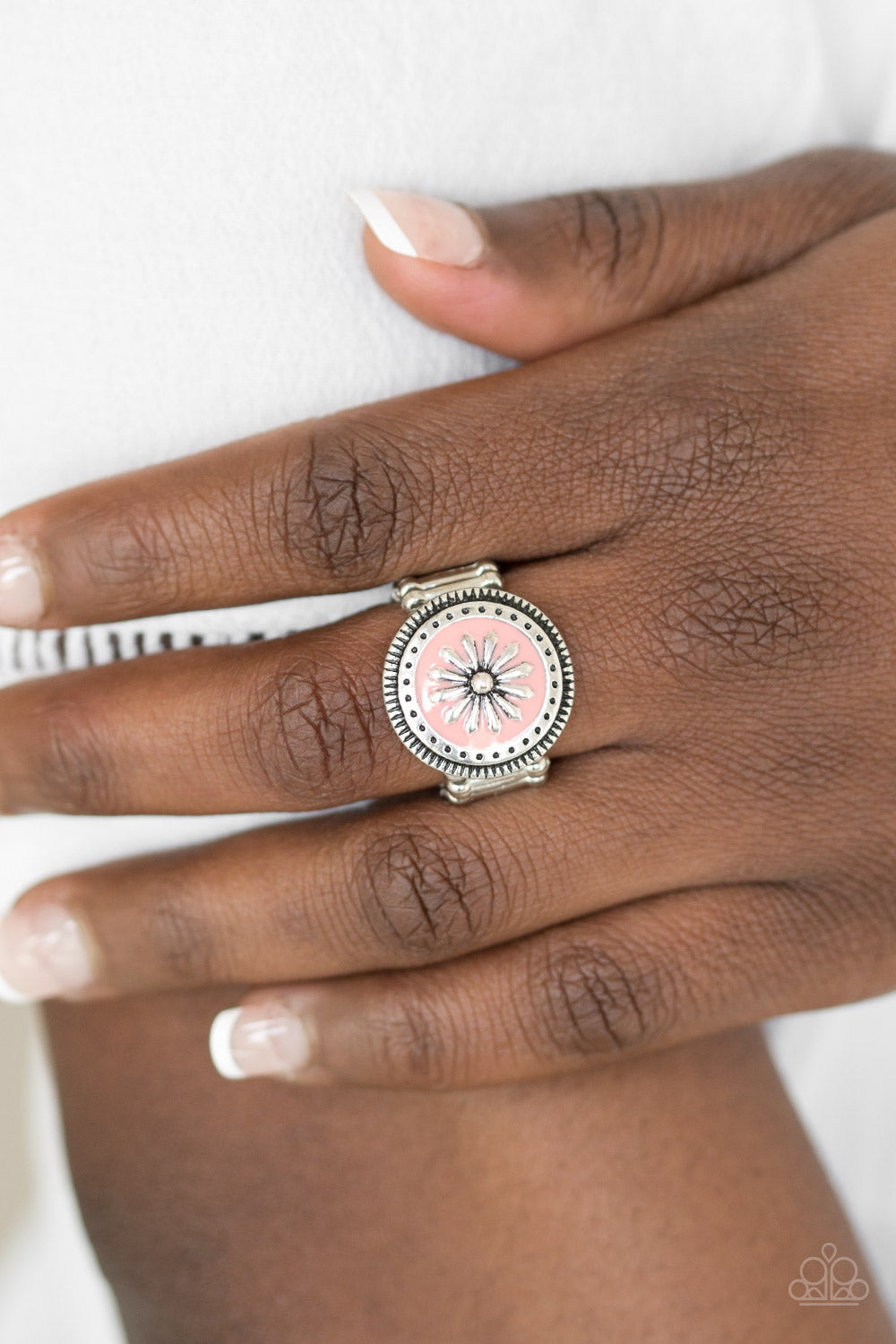 Free-Spirited Flower - Pink Ring - Paparazzi