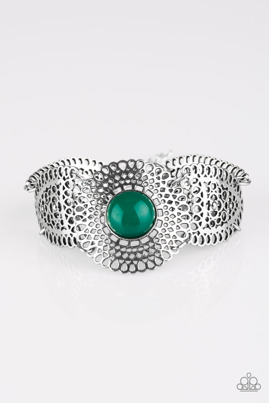 Paparazzi Avant-VANGUARD - Green Bracelet