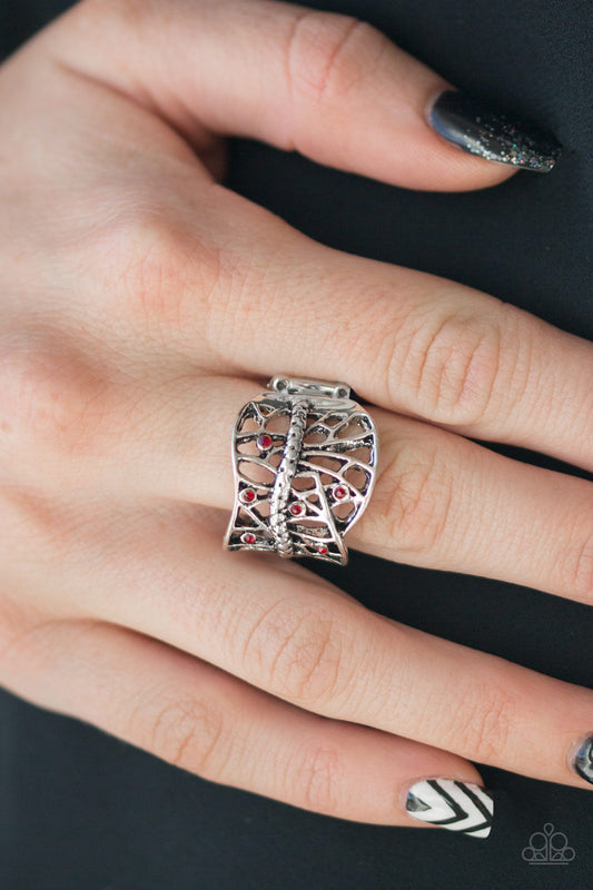 Paparazzi Ring - Stage Struck  - Red
