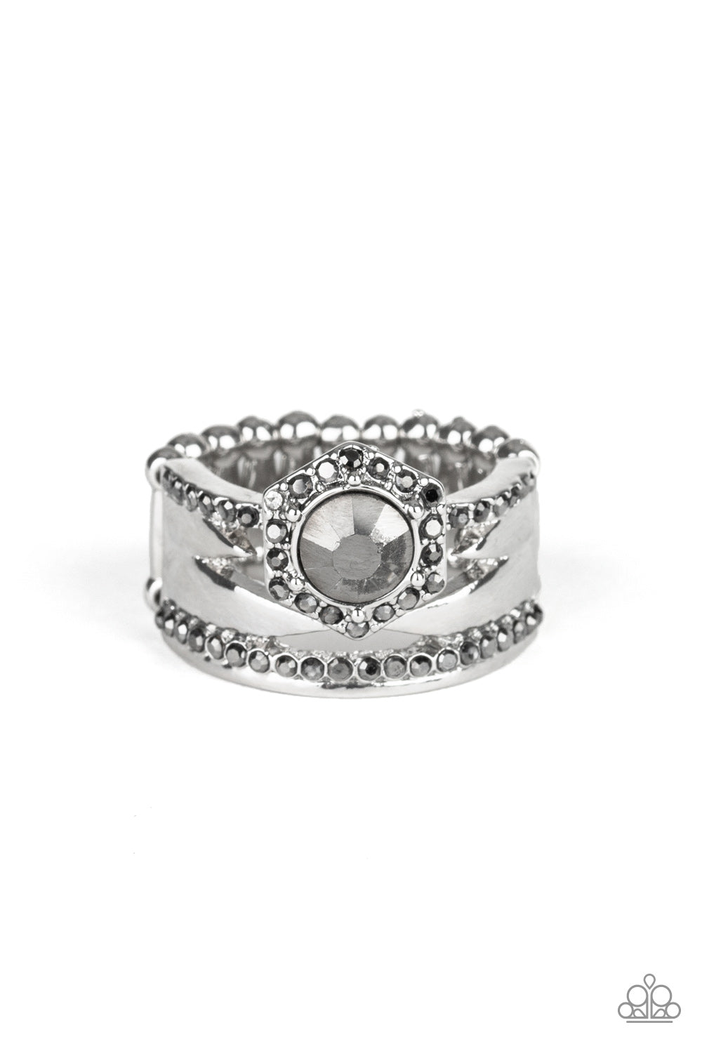 Paparazzi Ring - Modern Maven - Silver