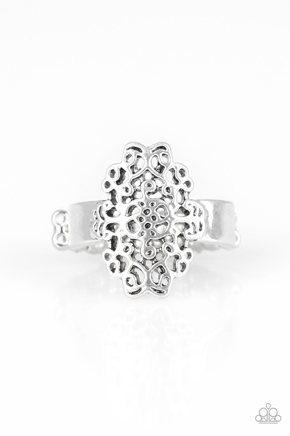 Paparazzi Ring- Full Of HAUTE Air - Silver