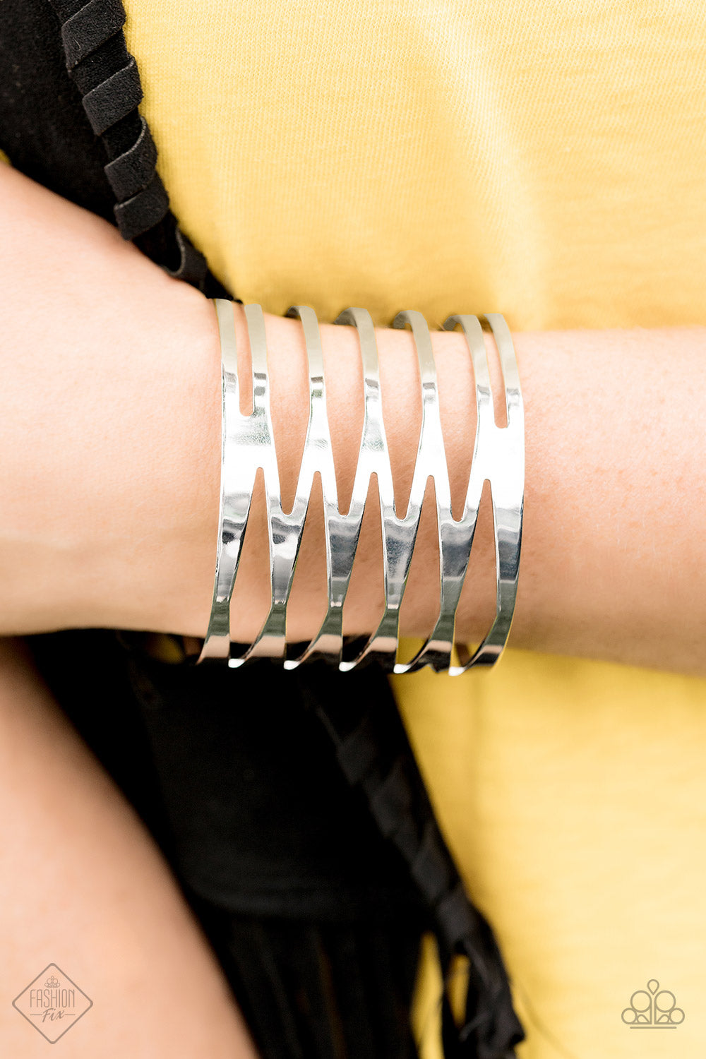 Keep Them On Edge Cuff Bracelet - Paparazzi