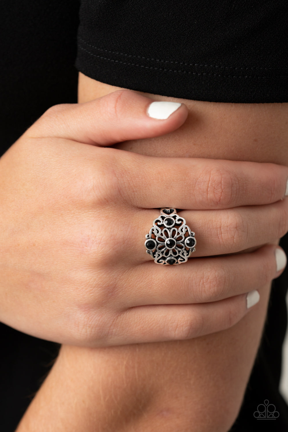 One DAISY At A Time - Black Ring - Paparazzi