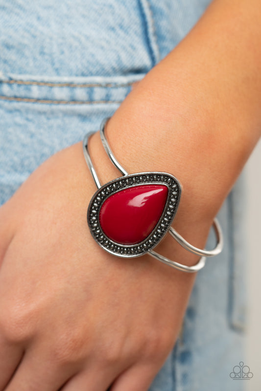 Paparazzi Bracelet Over The Top Pop - Red