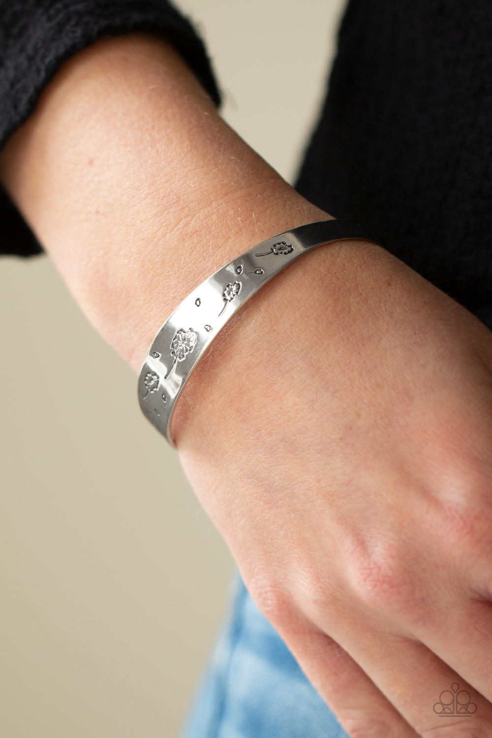 Dandelion Dreamland - Silver Bracelet