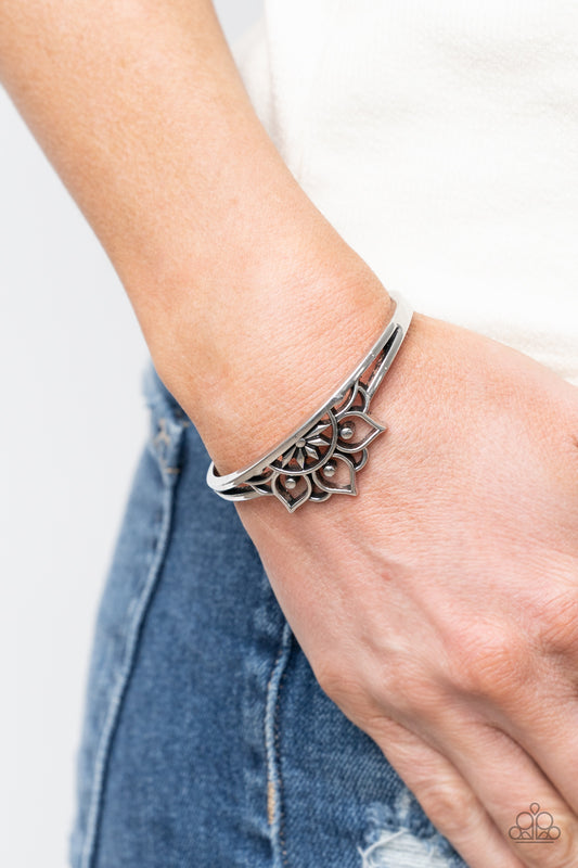 Mandala Mindfulness - Silver Bracelet - Paparazzi