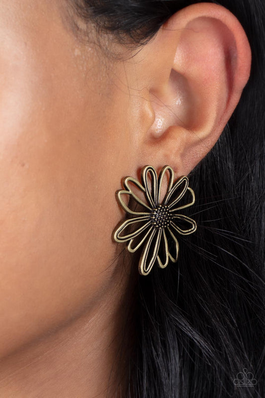 Paparazzi Artisan Arbor - Brass Paparazzi Earrings