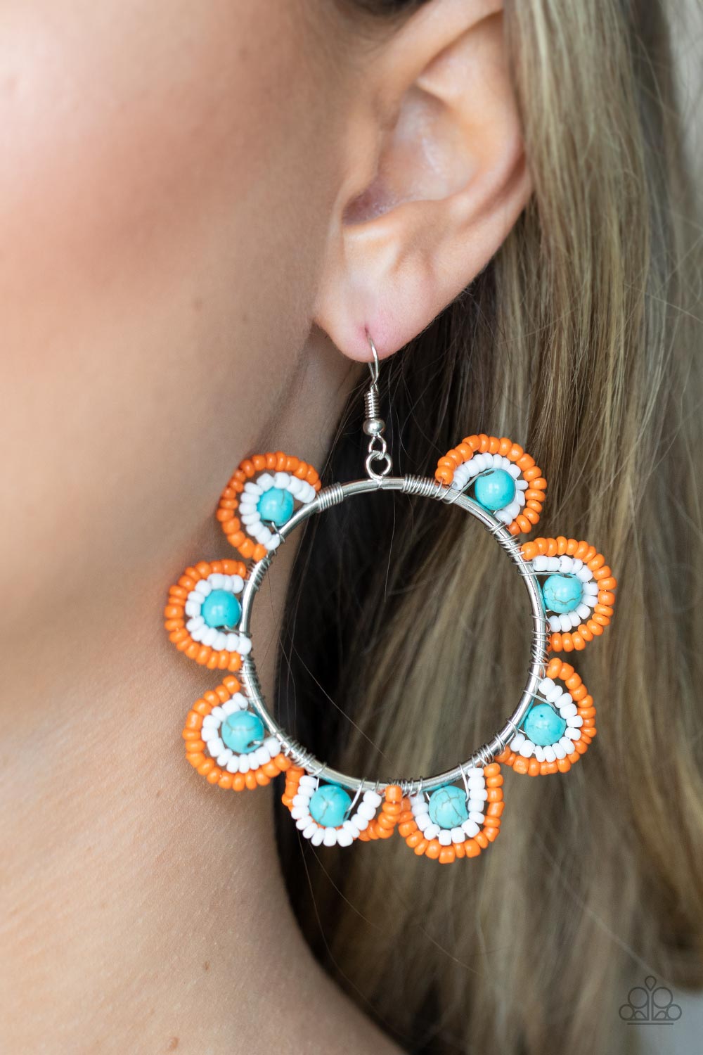 Paparazzi Groovy Gardens - Earrings