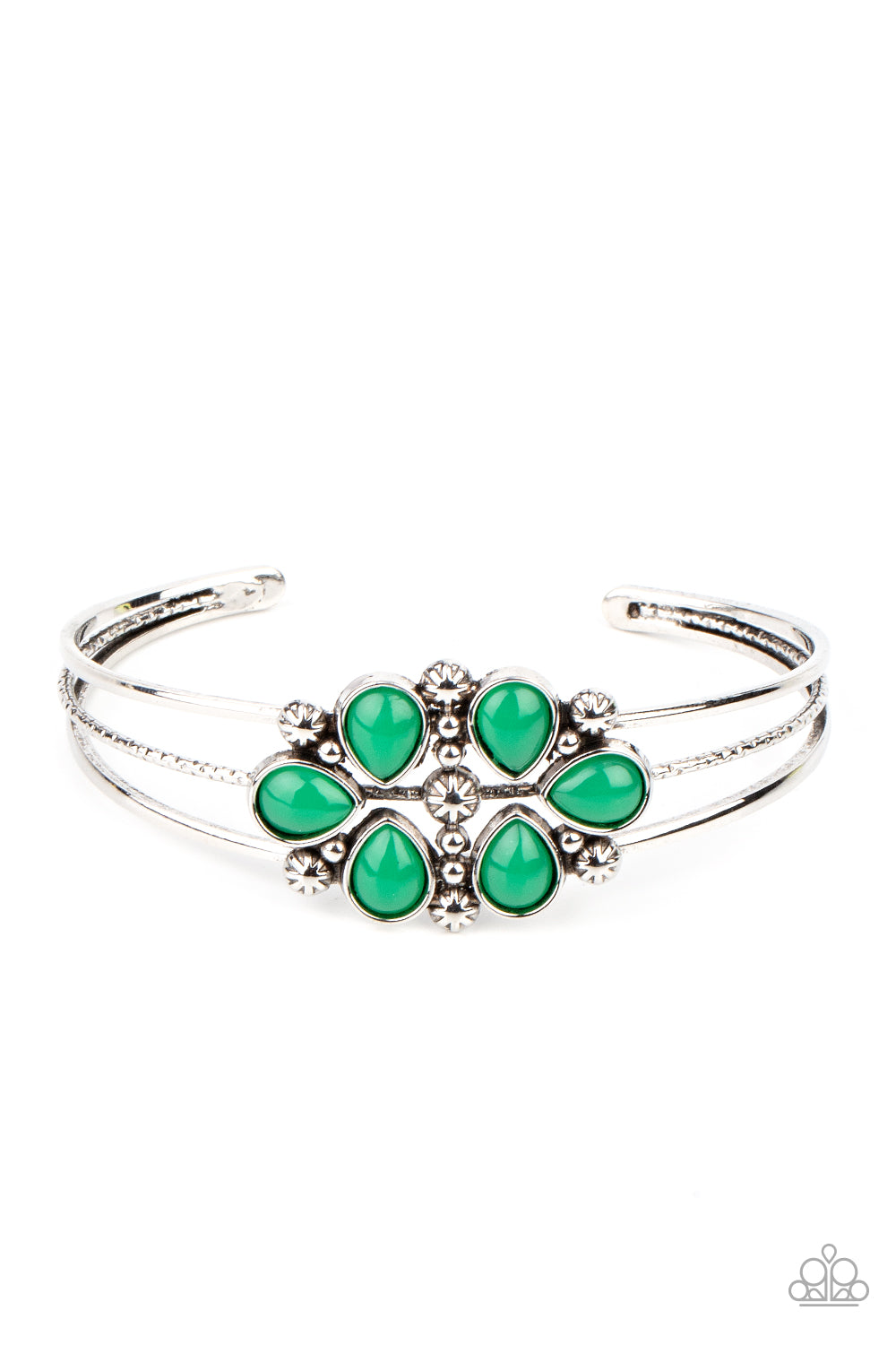 Taj Mahal Meadow - Green Bracelet - Paparazzi