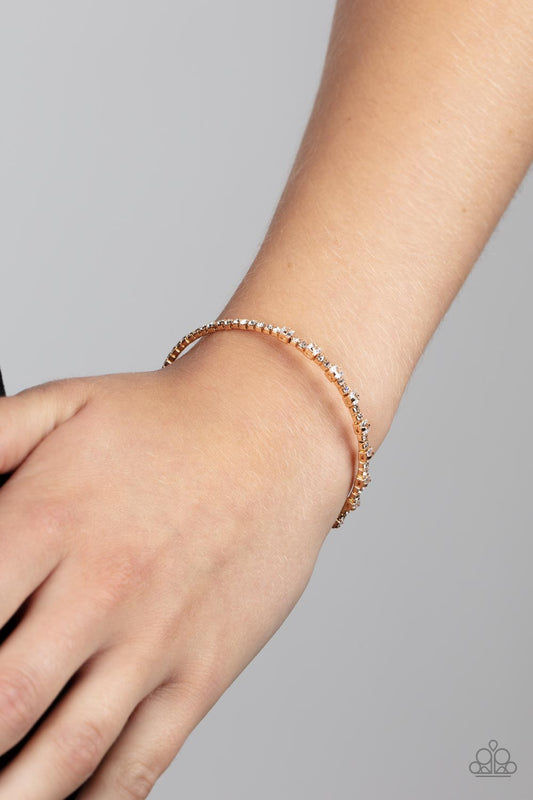Paparazzi Timelessly Tiny - Gold - Bracelet