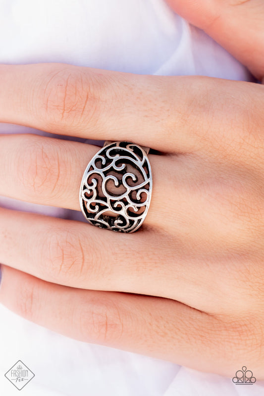 Paparazzi Ring -Dreamy Date Night - Silver Paparazzi