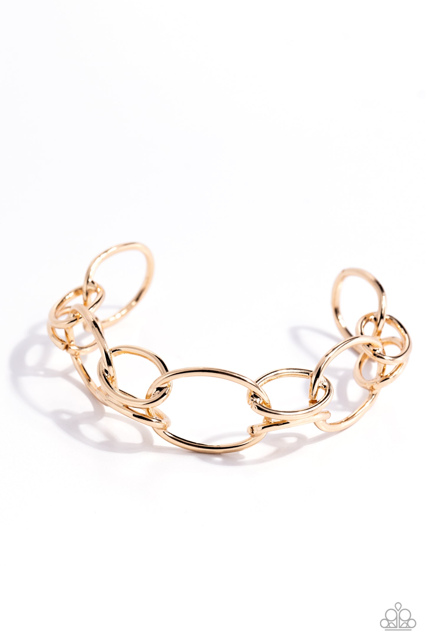 Paparazzi - LINK or Swim - Gold Bracelet