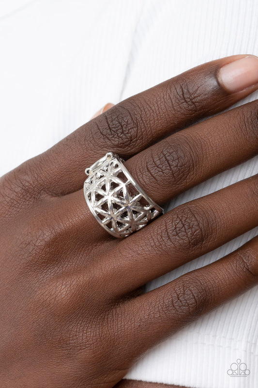 Paparazzi - Gardenia Gazebo - Silver Ring
