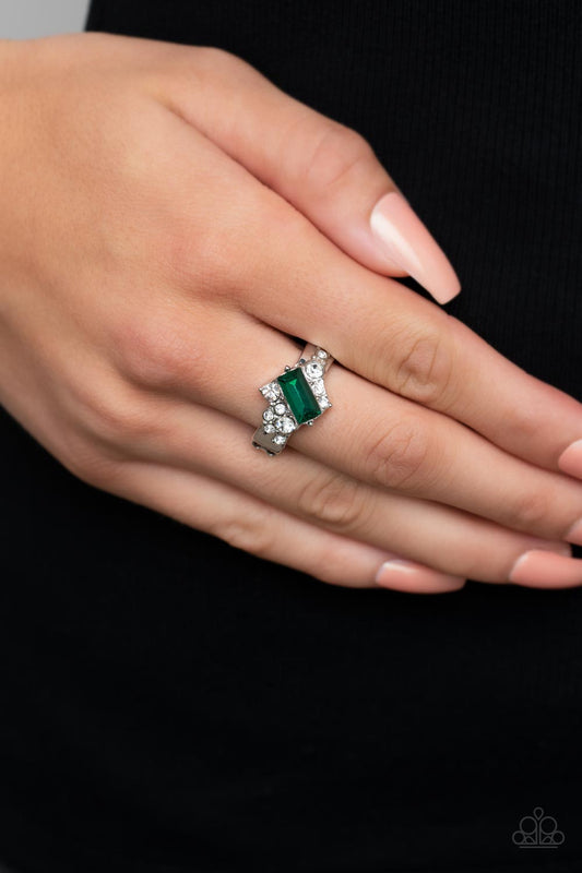 Paparazzi Tip the Balance - Green Ring