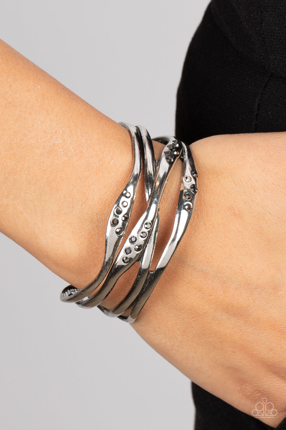 Paparazzi - Line It Up - Silver Bracelet