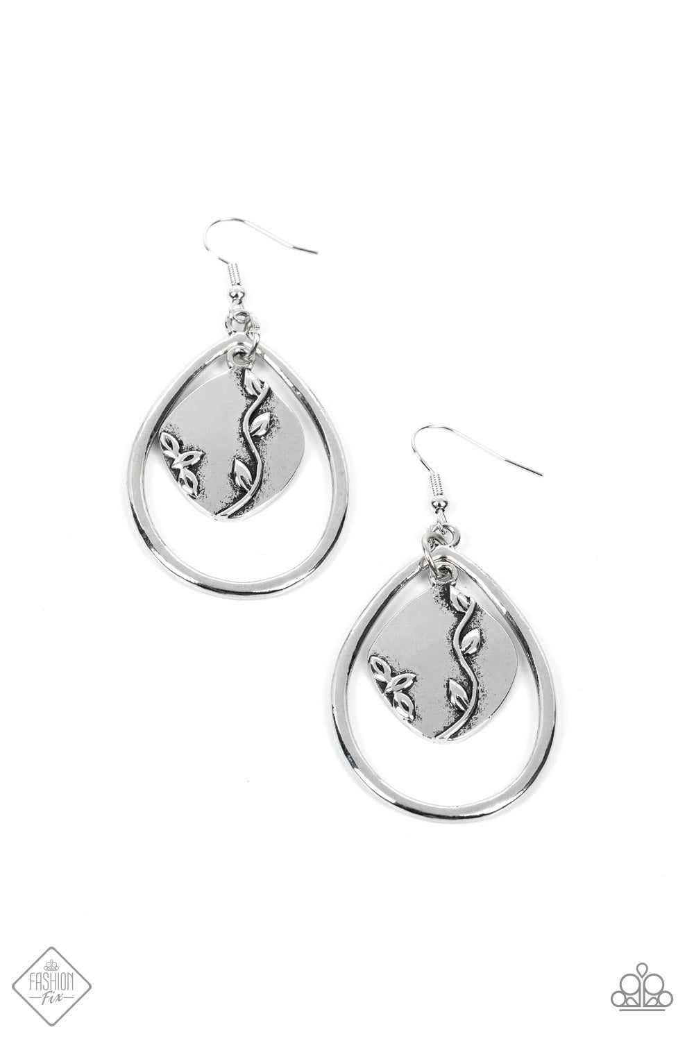 Paparazzi Artisan Refuge - Silver Earrings